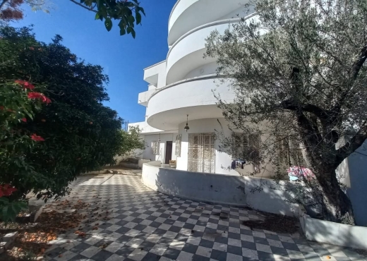 A Vendre rez-de-chaussé Villa