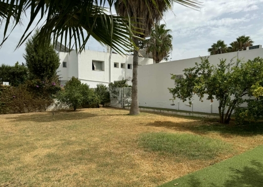 Coquette villa bureautique à Menzah 6