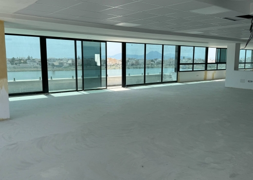 Immeuble bureautique neuf au lac 3
