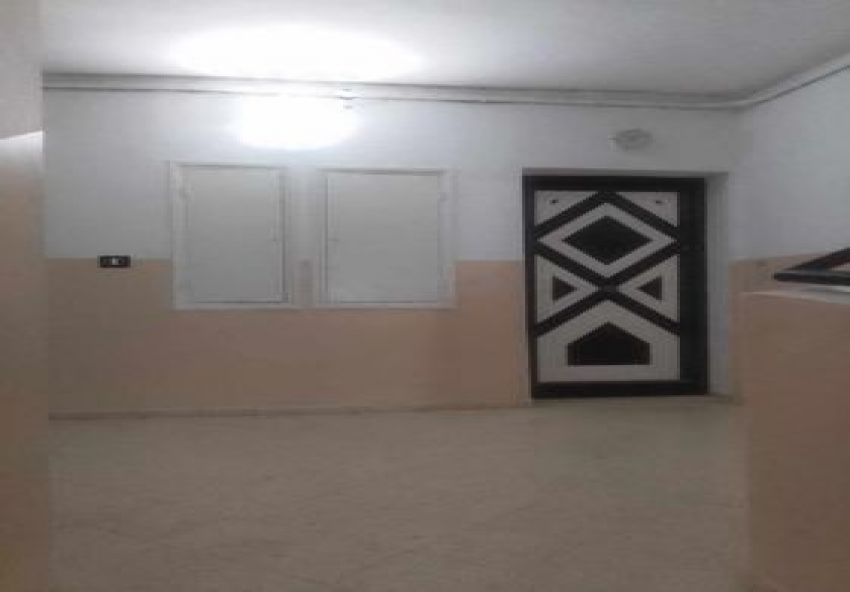 A vendre Appartement s+3 à el omrane supérieur