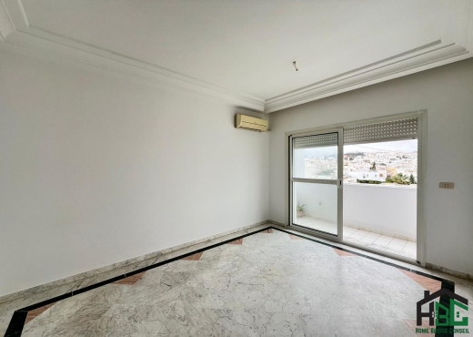 A vendre S+14 de 71 m² à Ennasr 2