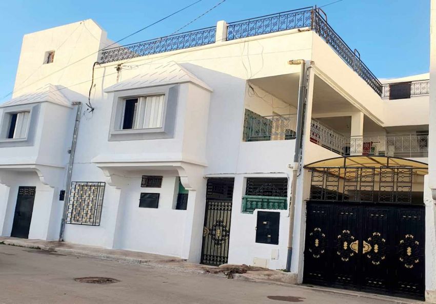 maison à À Vendre à BEN AROUS - Maison en fouchana hay zitoun