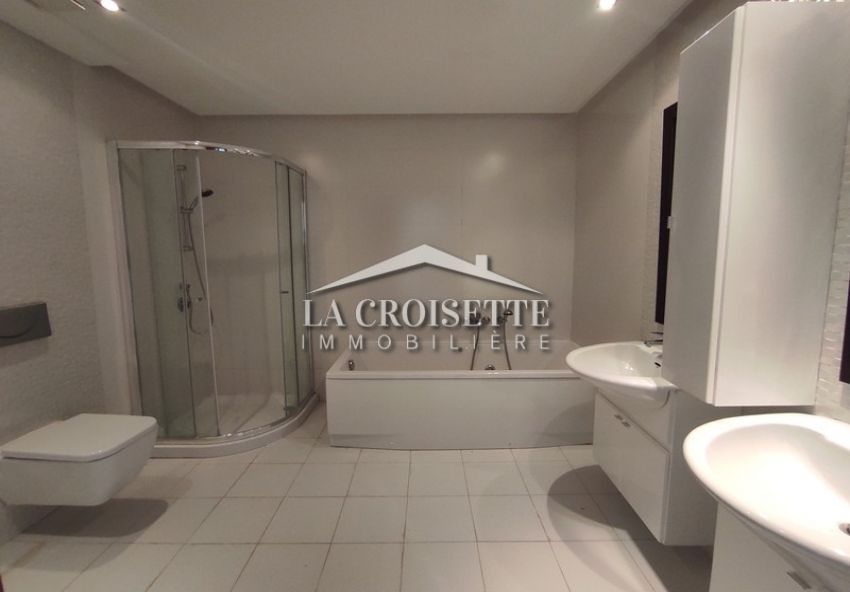 Appartement S+4 avec chambre de service aux Berges du Lac 2 MAL0135