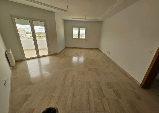 📍L'AOUINA WAHAT: APPARTEMENT S+2 A VENDRE