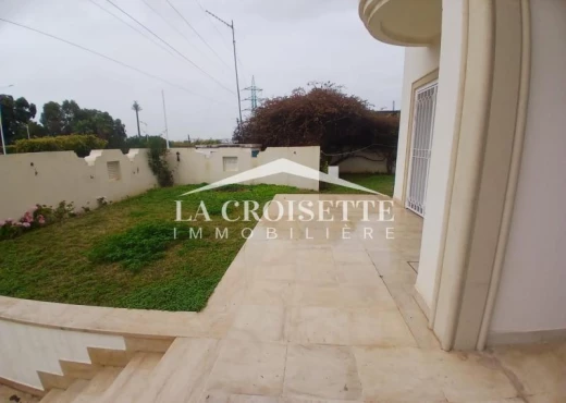 duplex à À Louer à TUNIS - Triplex s4 à Ain Zaghouan nord