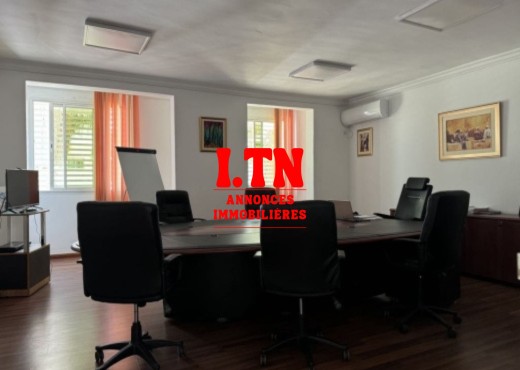 Super immeuble 2500m²au lac 3 kram