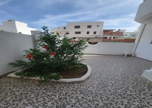 Appartement à À Vendre à BIZERTE - ✨ À VENDRE – Appartement S+3 | RDC