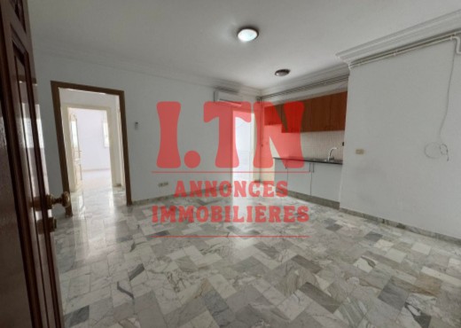 MENZAH 7 BIS: APPARTEMENT S+1 À VE