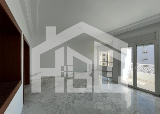 A vendre s+3 de 159 m² à Ennasr 1