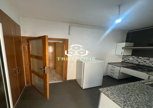 A Vendre Appart S+1 a Cité Wahat