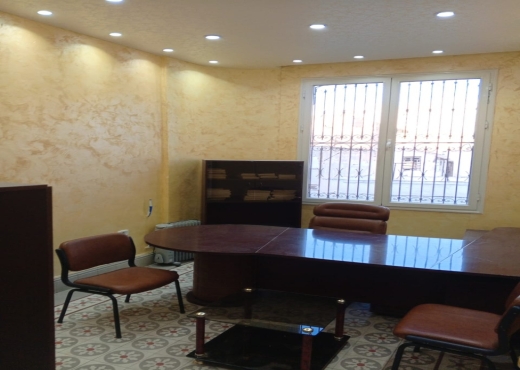 Bureau meublé à louer – 2ᵉ étage,