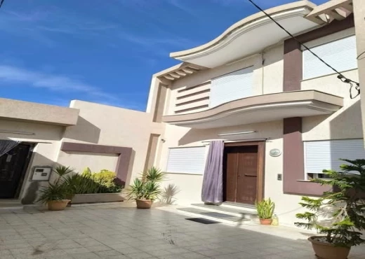maison à À Vendre à MONASTIR - maison de style américain