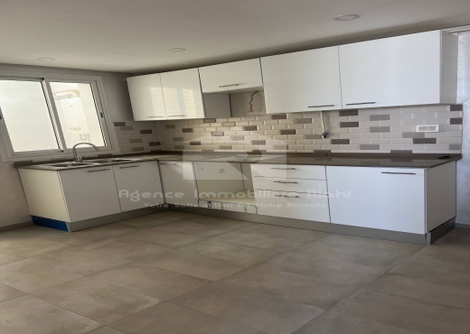 A VENDRE un S+1 à Cité Erriadh