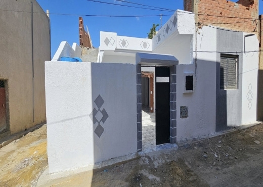 maison propre abereket essahel 100m