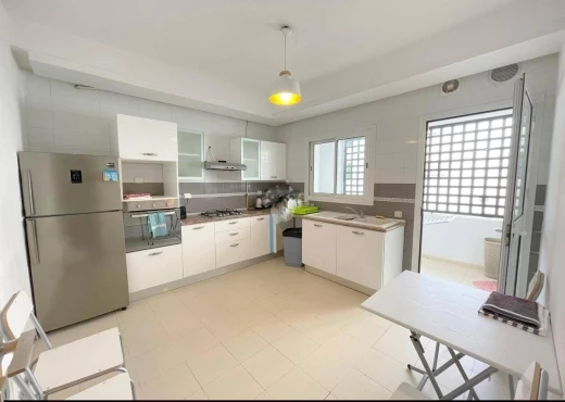 Appartement à À Louer à TUNIS - A louer appart S+3 Marsa Plage