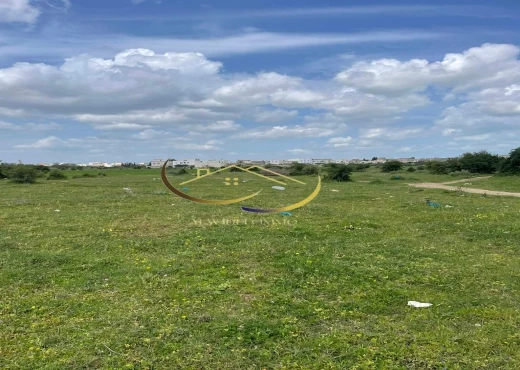 terrain à À Vendre à TUNIS - a vendre un terrain a jardin laouina