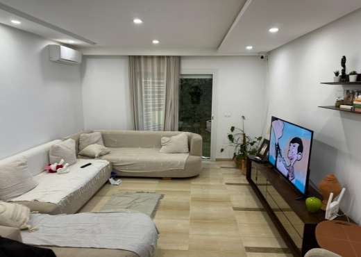 joli appart S3 au rdc à Soukra