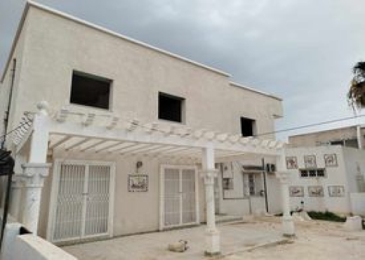 joli villa à jaafer