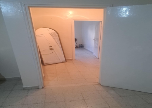 À Louer – Bel Appartement S+3 au RDC