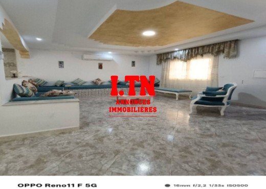 maison et studio a vendre 5min de la plage haouari