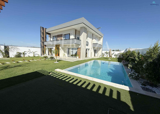 Vente Villa Suzanna S+4