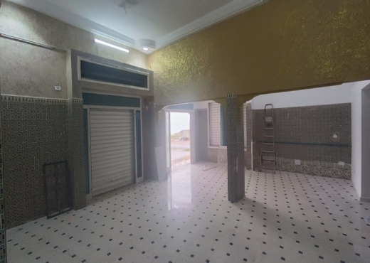À vendre – Local commercial de 150