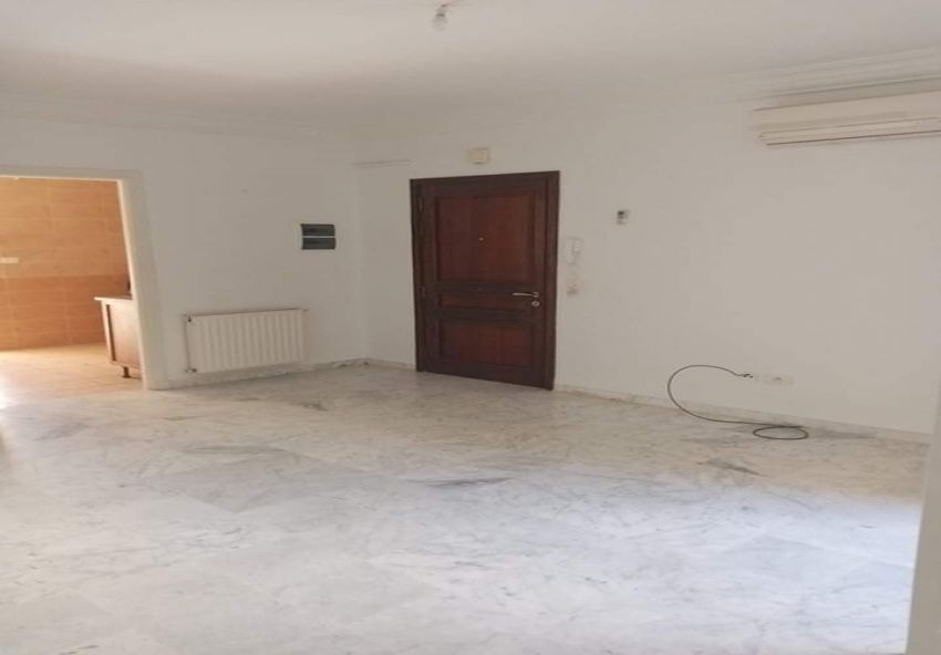 À vendre appartement s +2 à carthage haute standing