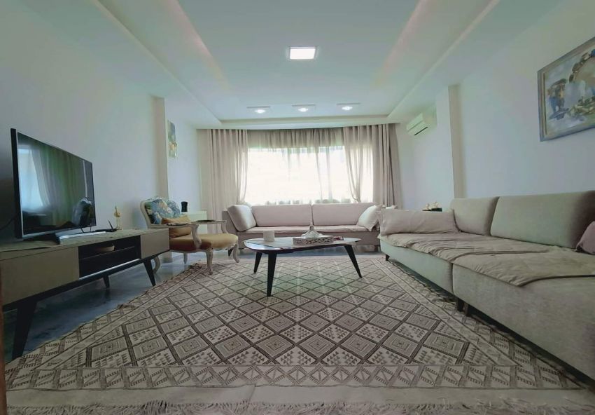 A vendre S+3 Elbousten Sfax
