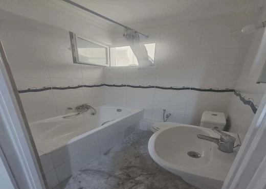Appartement À Louer à TUNIS - 📍 JARDINS D'EL MENZAH 2 : A LOUER – APPARTEMENT S - Immobiliere.tn - Photo 4