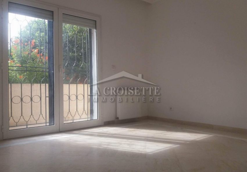 Appartement S+2 avec jardin à Ain Zaghouan Nord