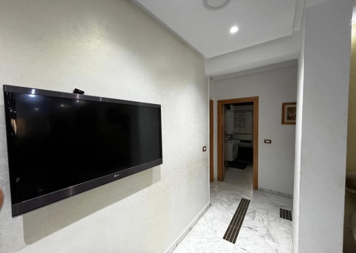 MENZAH 9 C : APPARTEMENT S+4 AVEC