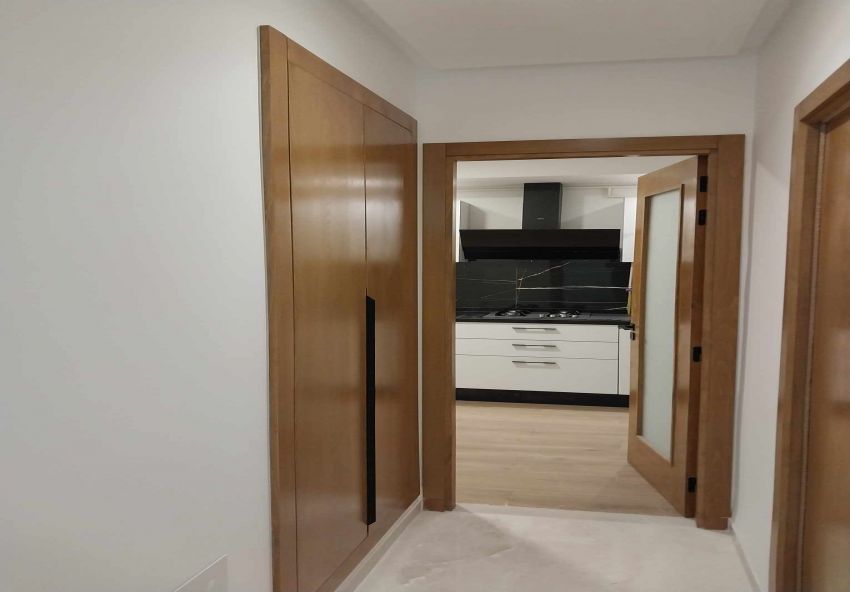 Appartement s+2 très haut standing jamais habité