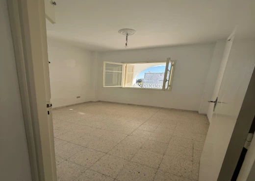 Appartement À Vendre à MANOUBA - Grand appartement à vendre - Immobiliere.tn - Photo 2
