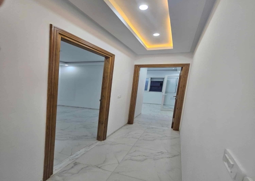: APPARTEMENT S2 AU 2em etage