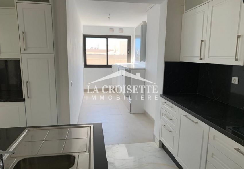 Duplex S+4 Vue Sur Le Lac2 MDL0211