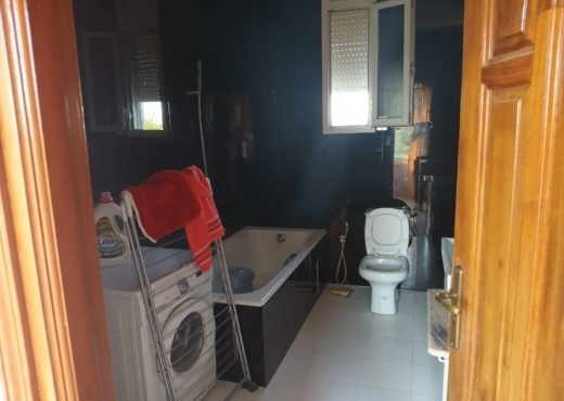 A Vendre Ferme + 2 Maison a Zaghouan