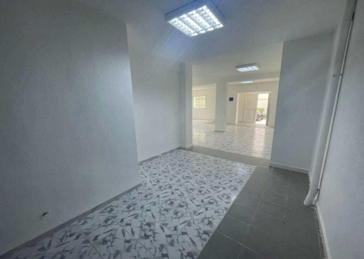 MENZAH 9 A – LOCAL À LOUER