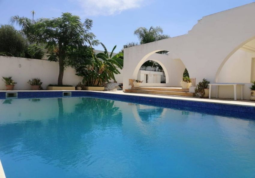 villa S6  avec Piscine CHOUTRANA 3  Terrain 1890 m