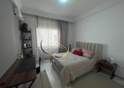 A VENDRE UN APPARTEMENT S+3 A CITE WAHAT