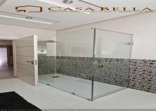 Une villa à Khzéma