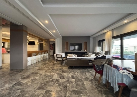 A Vendre Penthouse au Lac