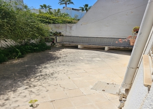 VILLA à VENDRE ROUTE DU RELAIS LA MARSA