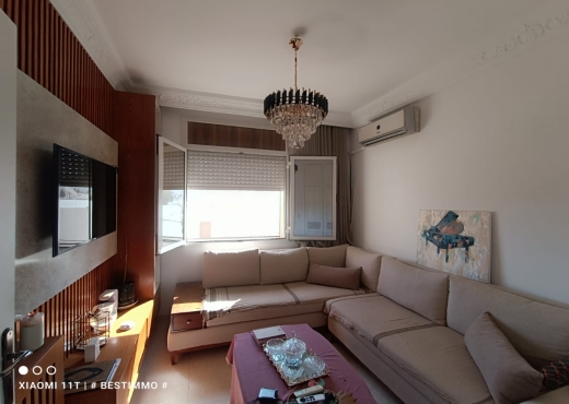 A vendre S+4 a Cité El Ghazela