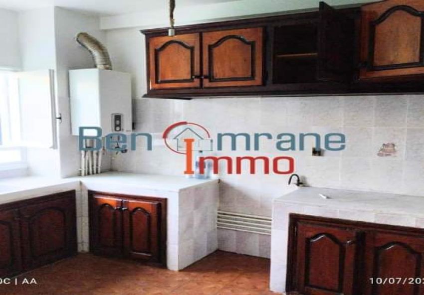 A Louer appartement  S+3 à Riath Andalous