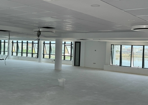 Immeuble neuf 2150 m² ths au lac 3 kram