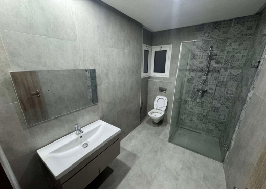 RIADH EL ANDALOUS : APPARTEMENT S+2 À LOUER