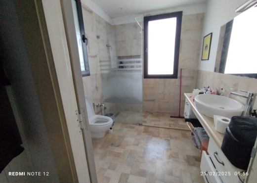 A louer à Gammarth une coquette Villa S4 moderne a