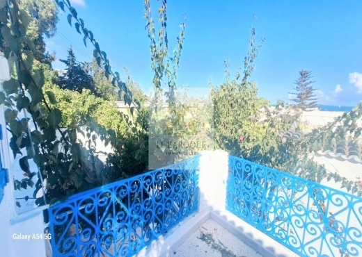 À louer – Étage de villa S+3 à La Marsa Corniche