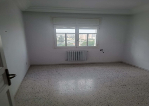 Appartement S+3 à Riadh El Andalou