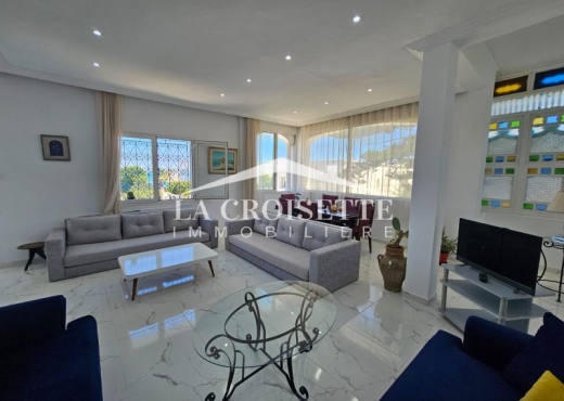 Etage de villa meublé s+2